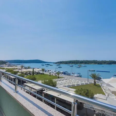 By The Sea - 23096 Appartement *