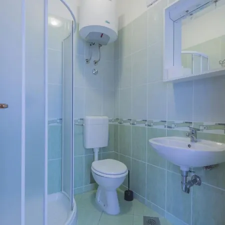 Apartman By The Sea - 23096 *