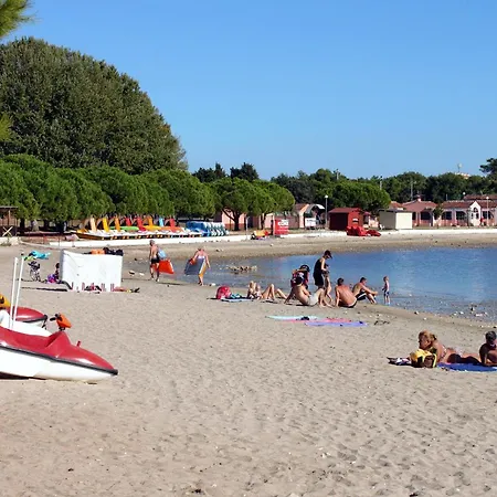 Appartement By The Sea - 23096 *